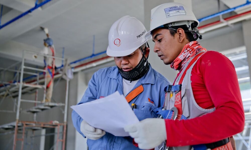 4 Essential Ingredients To Every Successful Industrial Business Startup