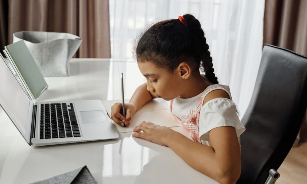 kids learning entrepreneurship