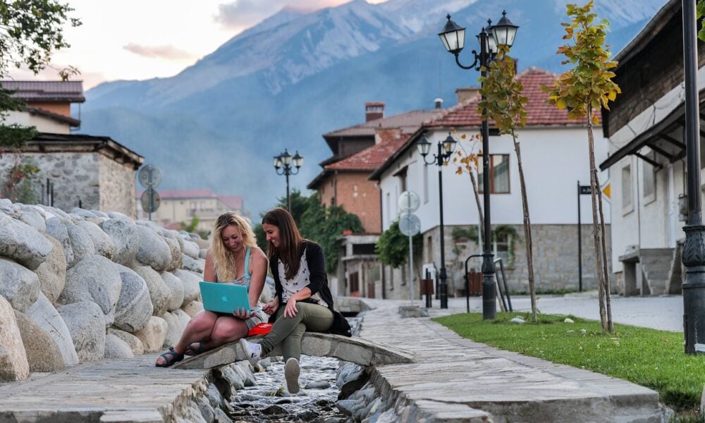 digital nomads