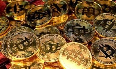 gold and silver round coins