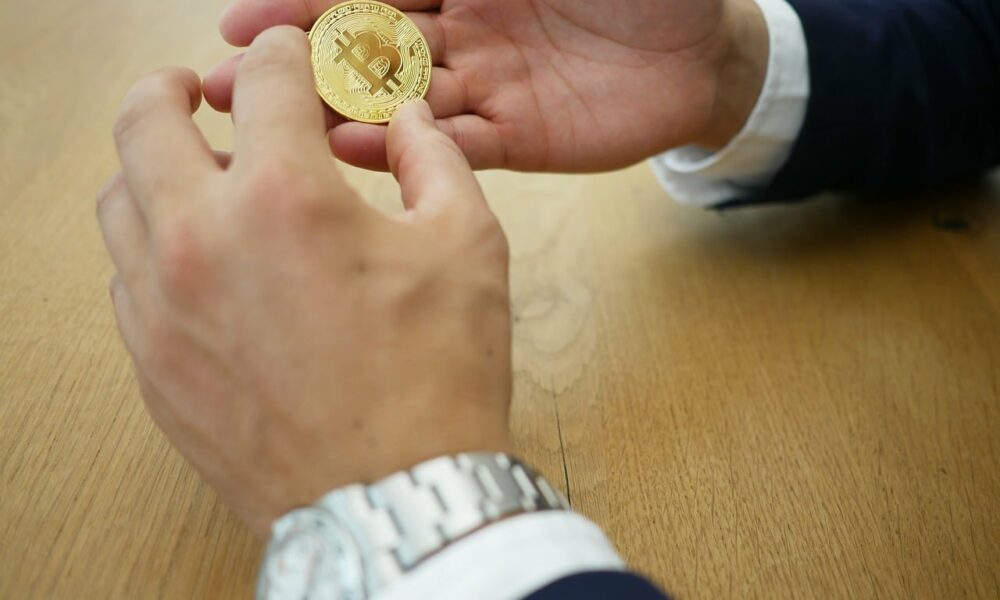 bitcoin 4516002 1280