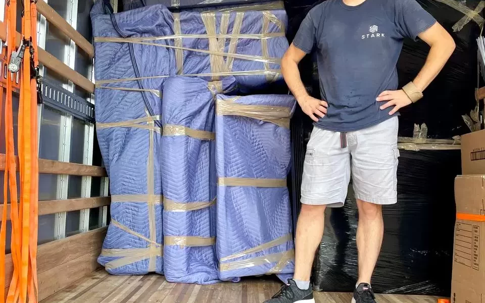 stark movers Chicago.jpg