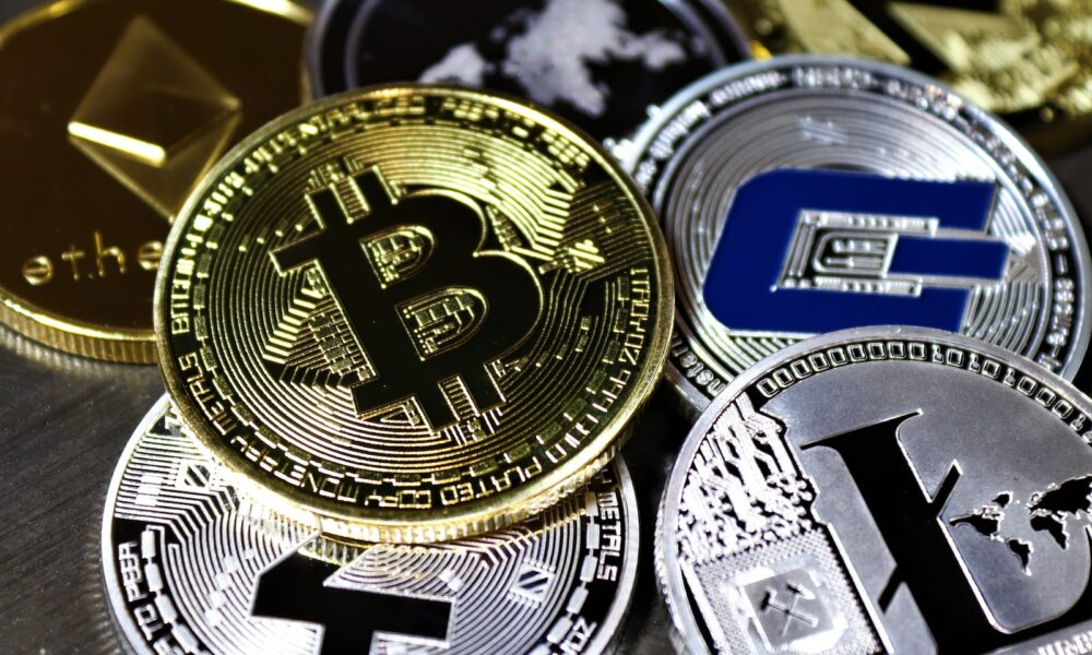 Various Cryptocurrency on Table