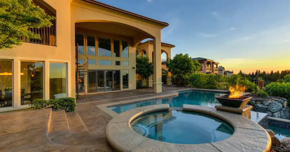 villa with pool 3b7867564d