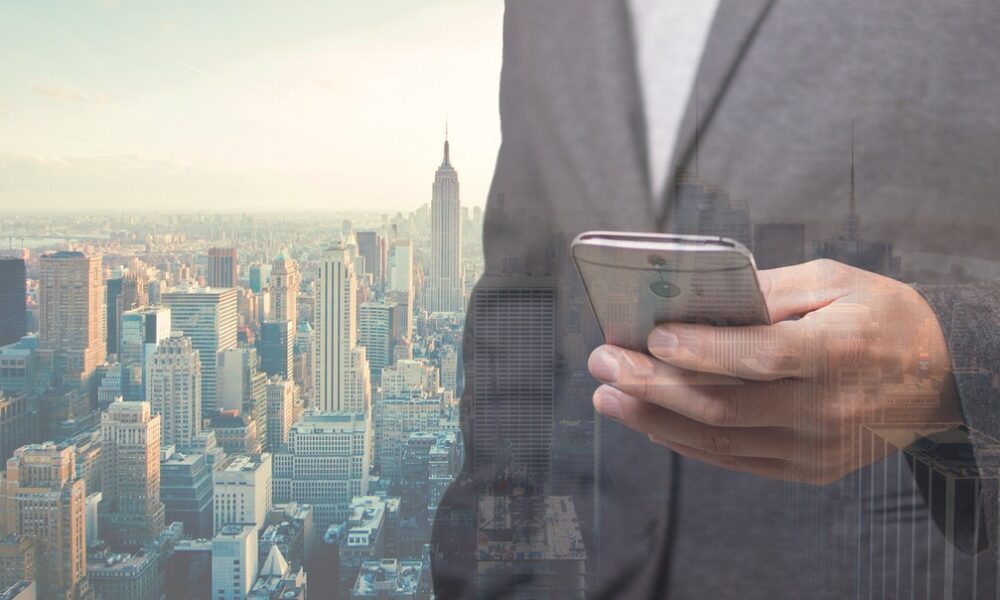 businessman, manhattan, skyline