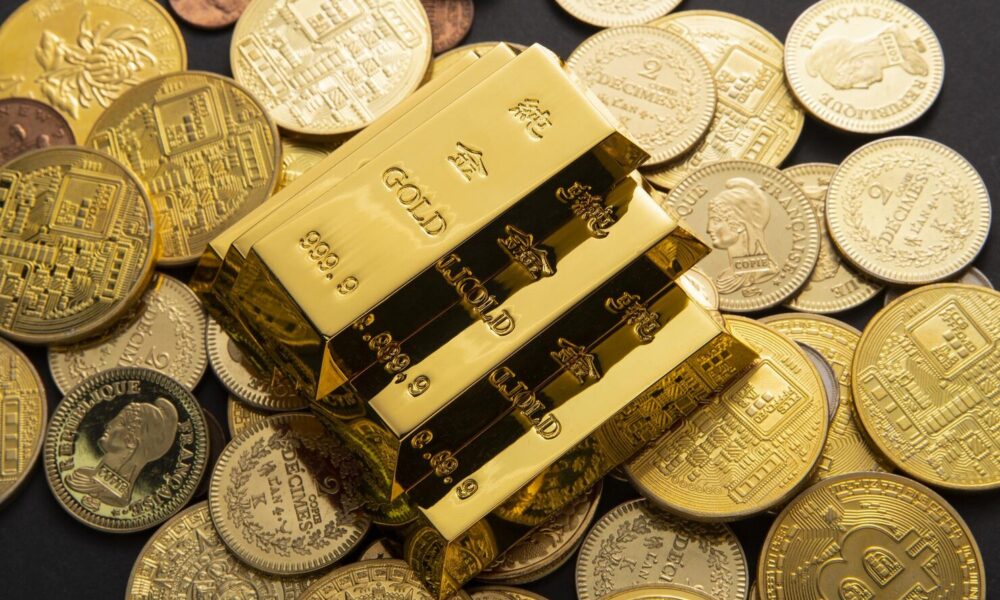closeup shot pile shiny gold coins bars 181624 60854