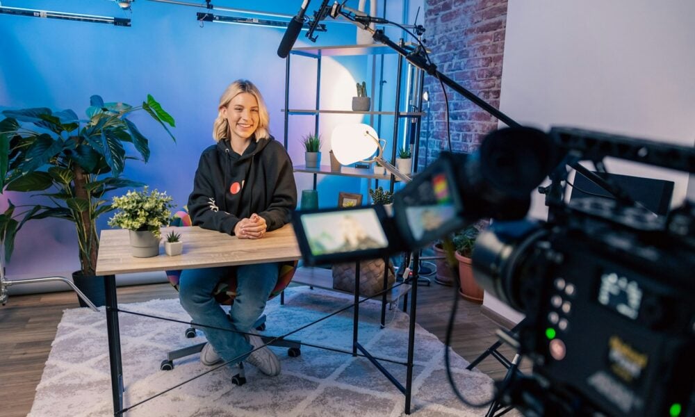 AIR Media Tech YouTube Creators