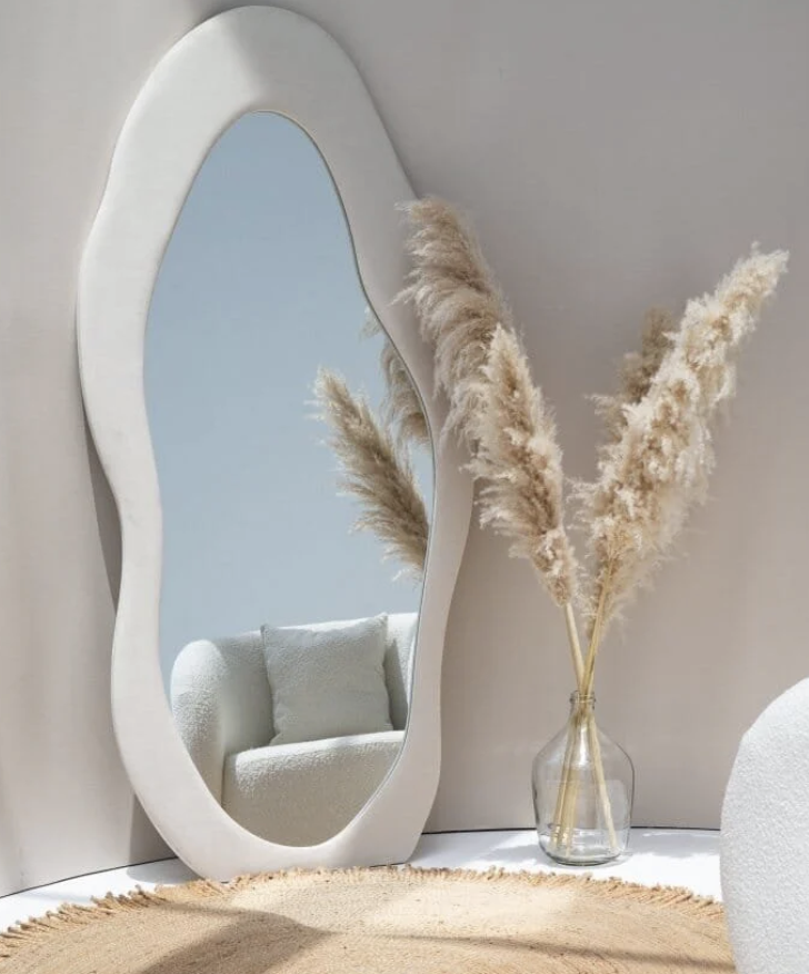 Arranging Floor and Wall Mirrors for Best Effect 15 Mirrors