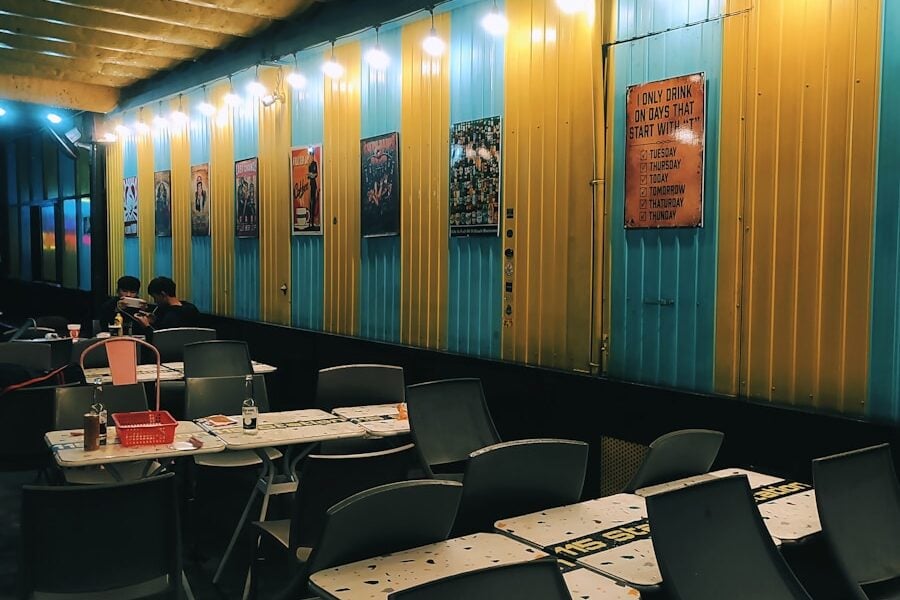restaurant booths