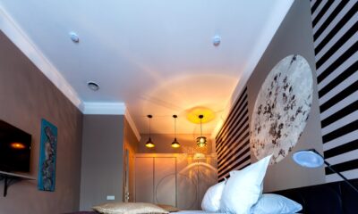 pendant lights in bedroom