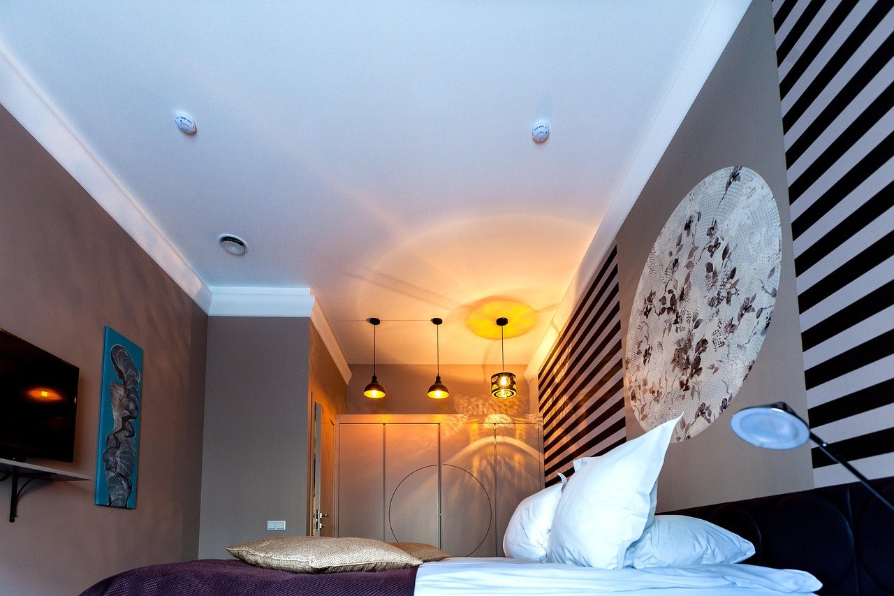 pendant lights in bedroom