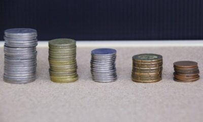silver and gold round coins