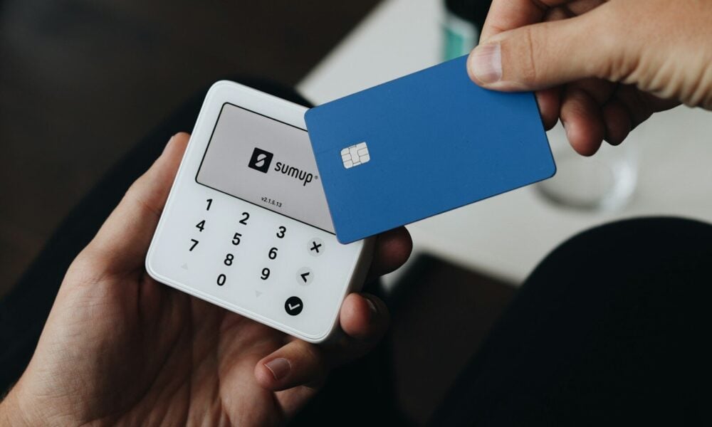us saas companies payment processing features