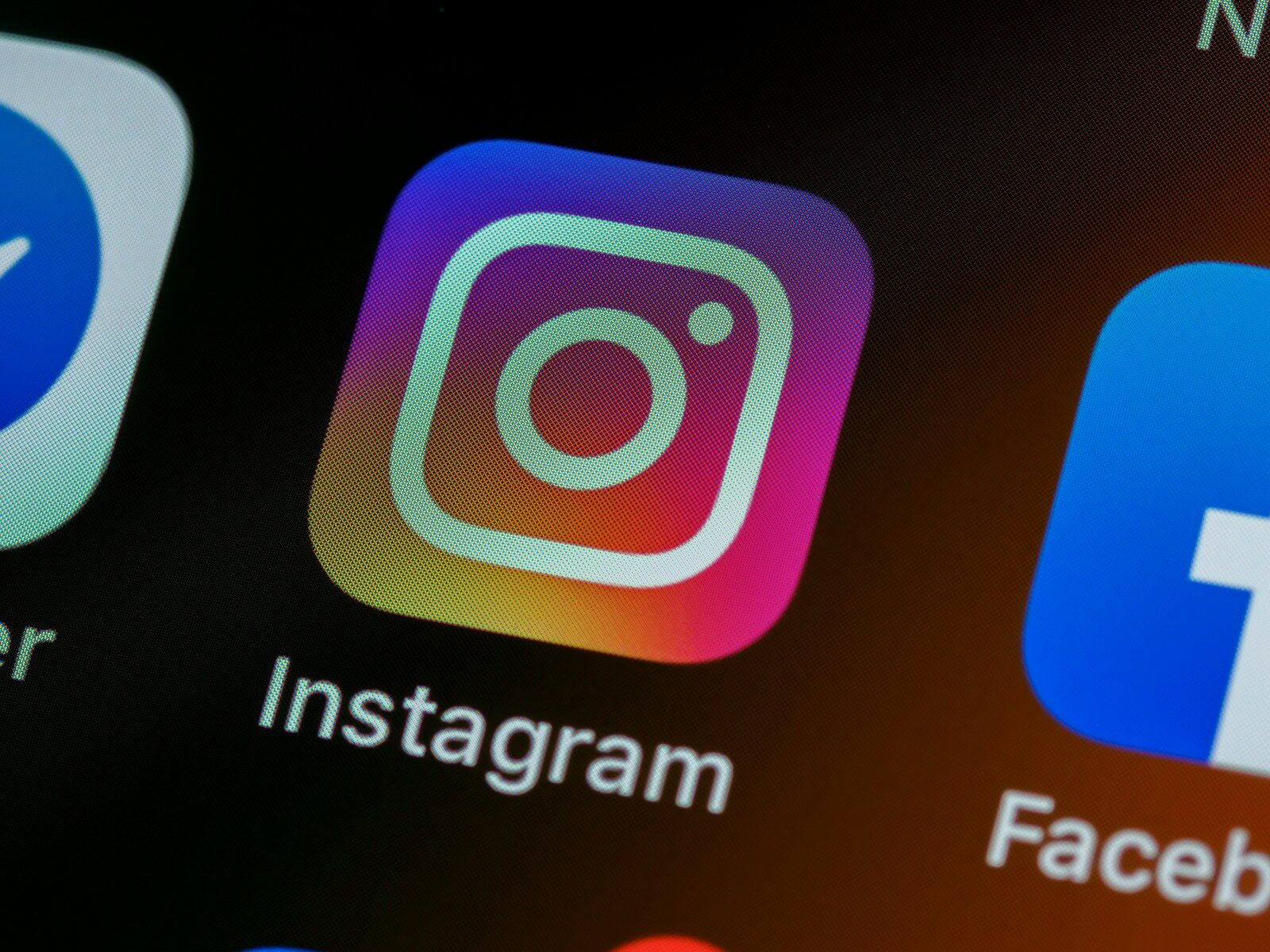 Instagram fonts generator