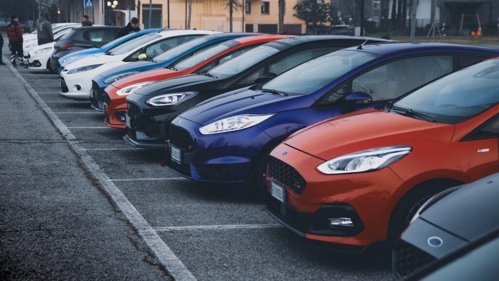 Inhouse Vehicle Finance: How It Works and What to Expect 27 a row of cars parked in a parking lot