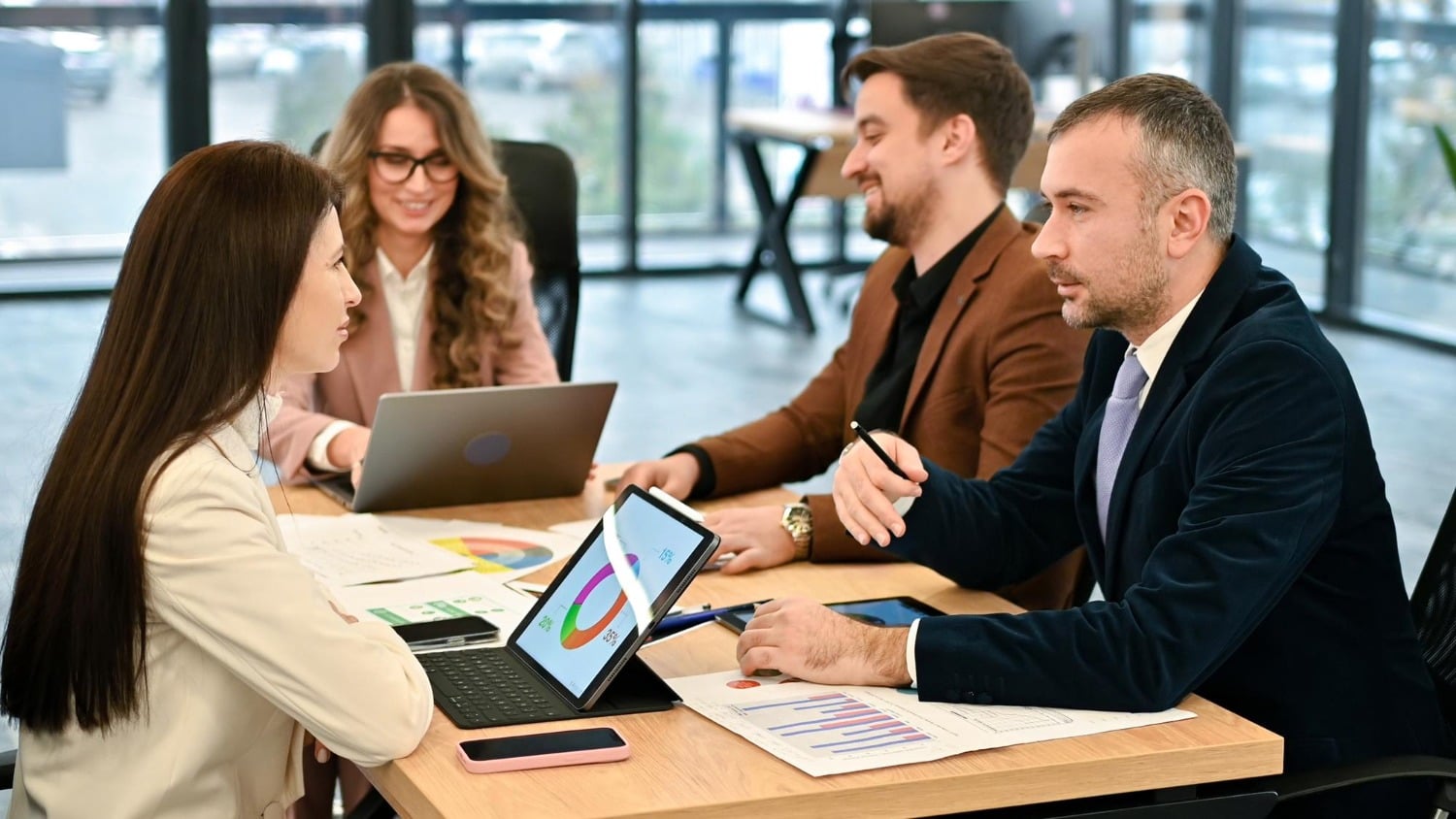 agencia de marketing digital con experiencia multisectorial